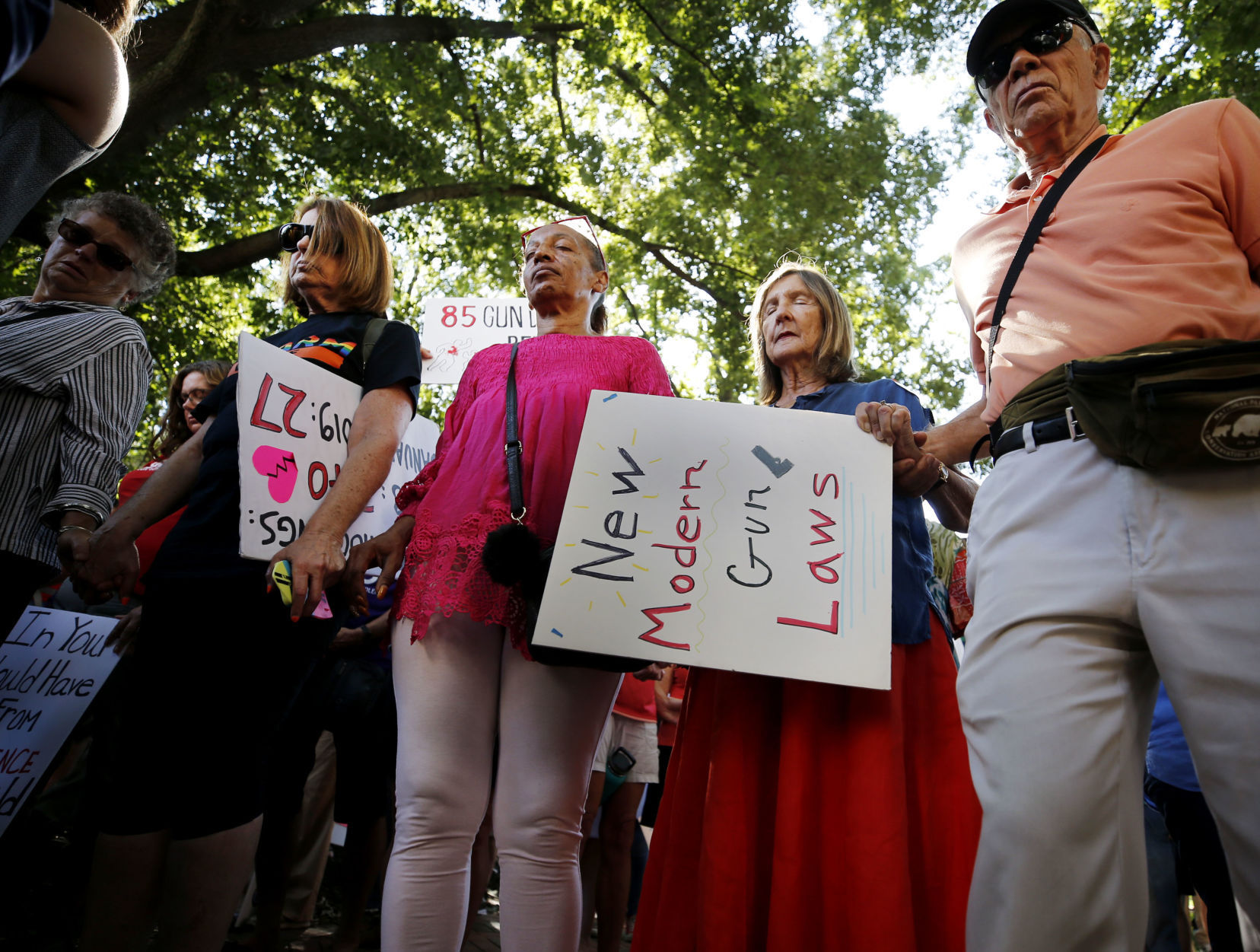General Assembly adjourns with no action on gun bills